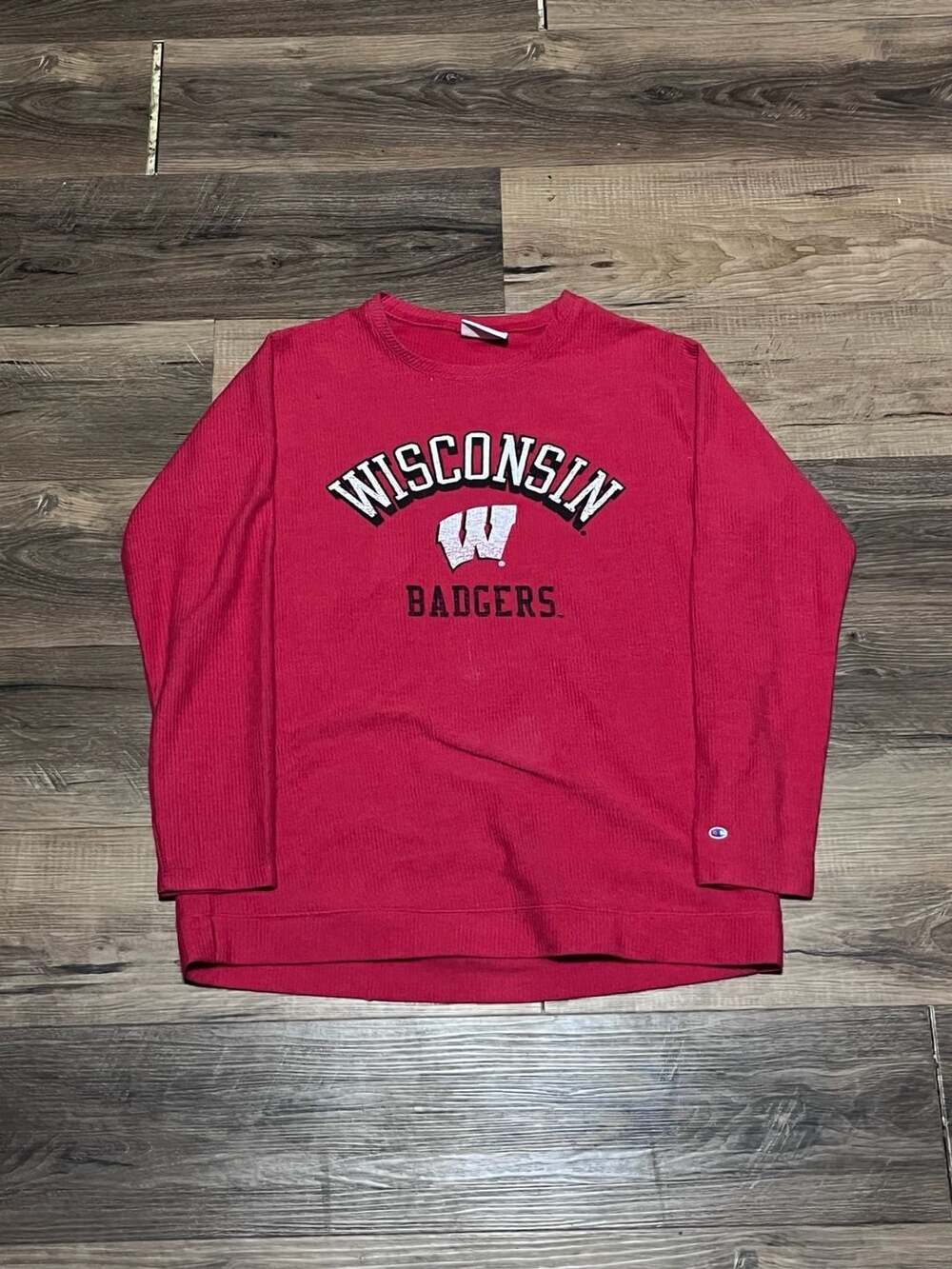 Y2K Champion Wisconsin Badgers Waffle Knit Size M Long Sleeve Shirt Red